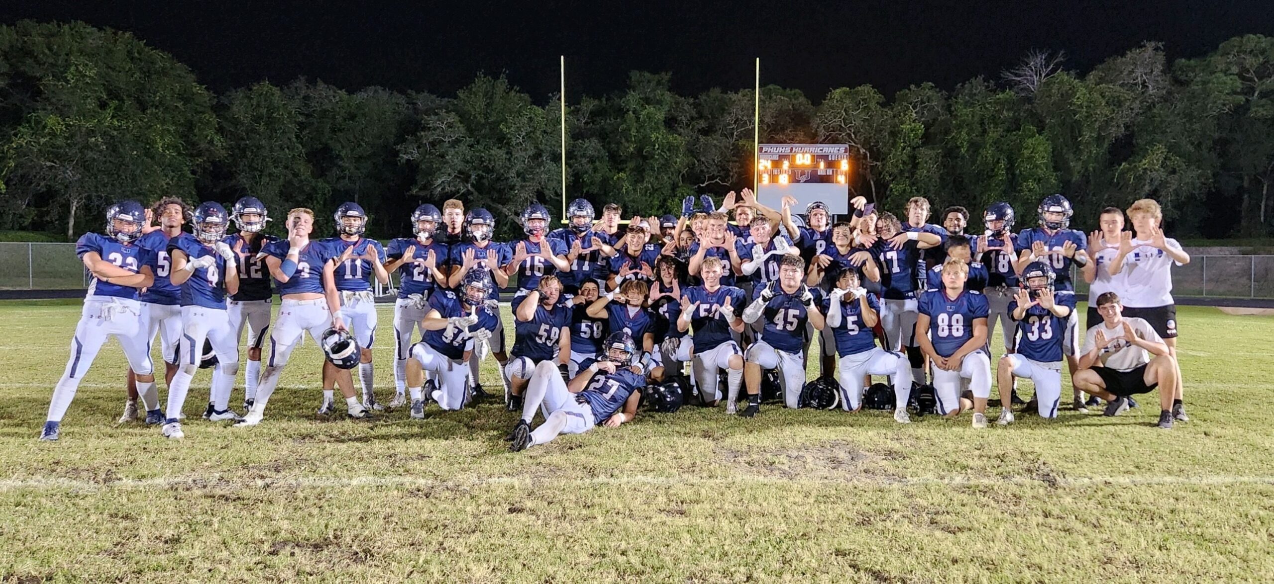 Palm Harbor At Halfway Point; Wins Homecoming - Palm Harbor Sports